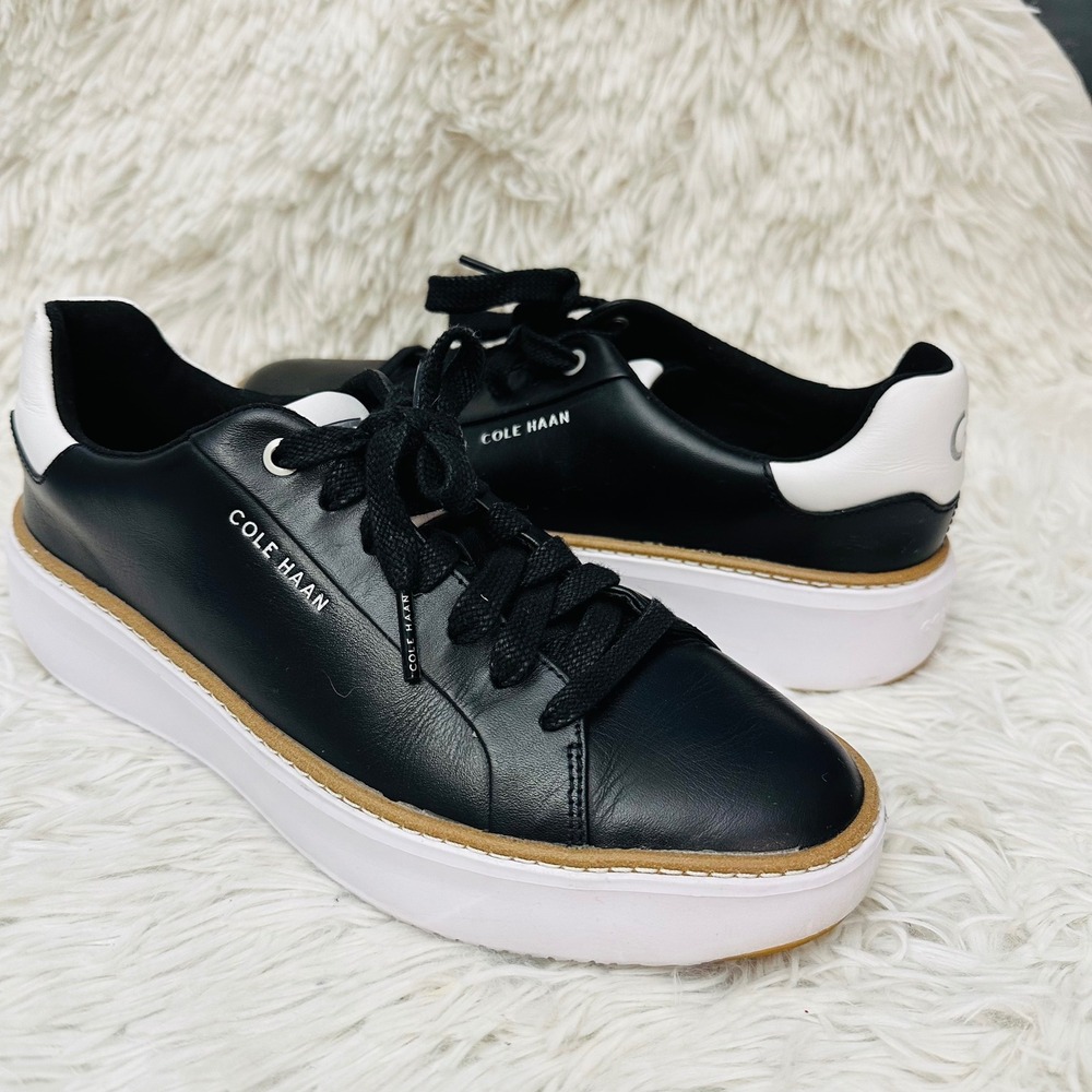 Cole Haan Women's GrandPrø Topspin Black leather Sneakers Lace Up sz 8B